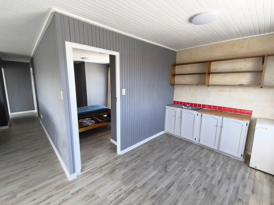 4 Bedroom Property for Sale in De Kelders Western Cape